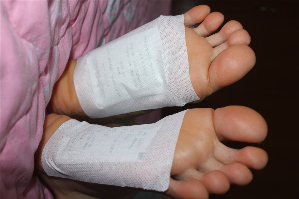 의료용 고품질 디톡스 풋 패치 접착 시트가 있는 대나무 - Detox Foot Patch 리뷰 및 가격